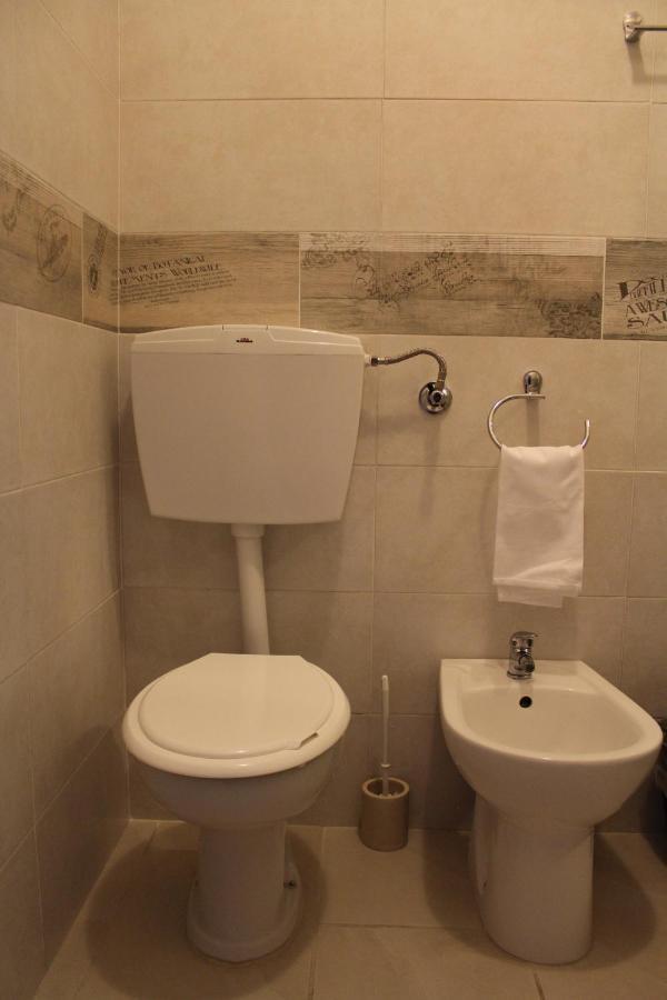 Albergo Moderno Modena Exterior photo