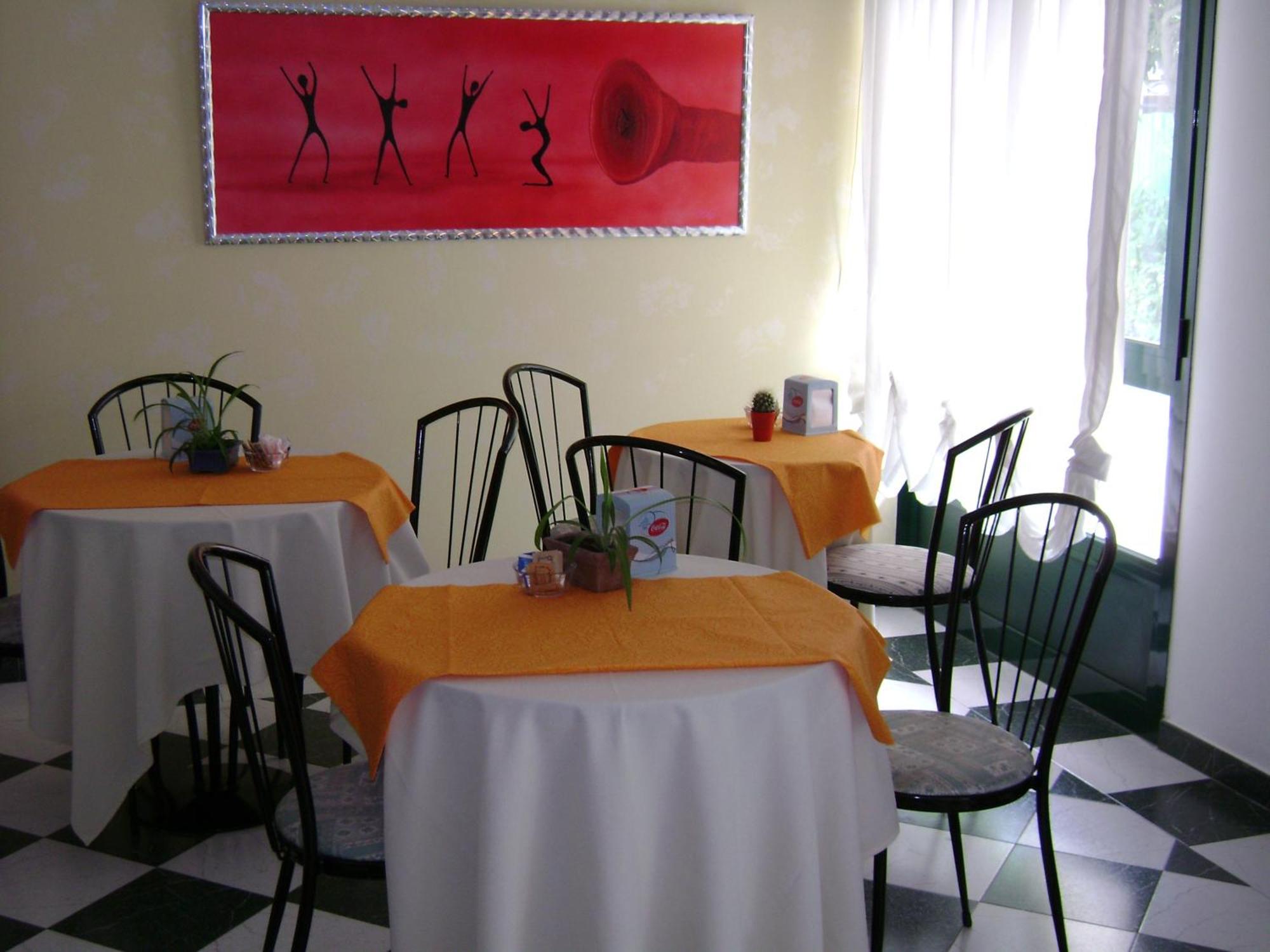 Albergo Moderno Modena Exterior photo